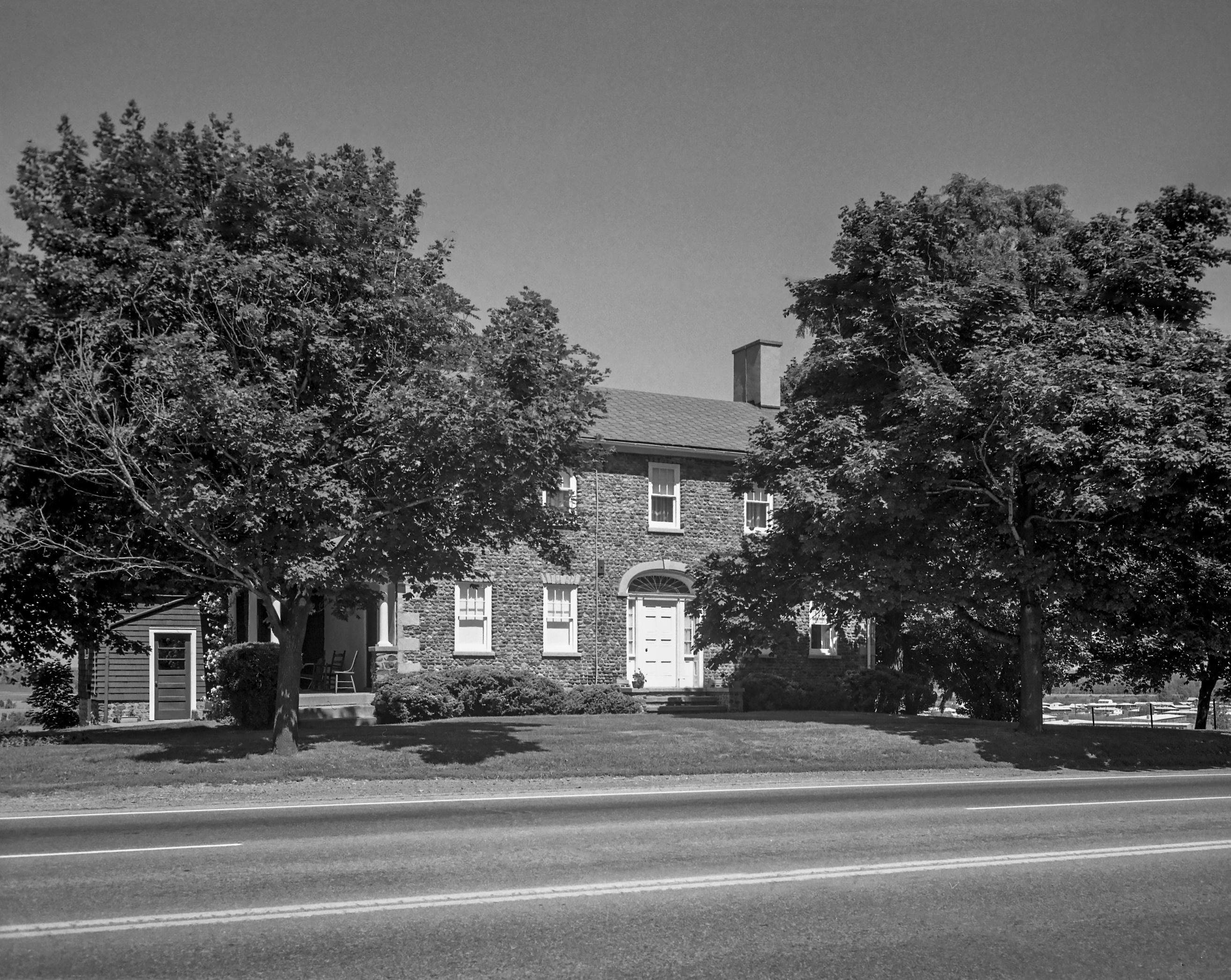 GP Monroe Henrietta Hen-3_2 N